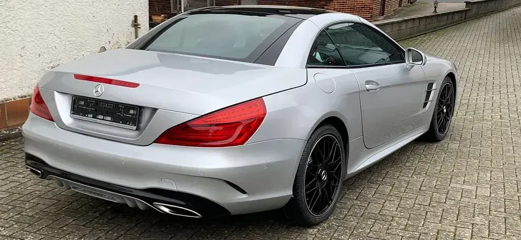 Gebraucht Mercedes SL400 367 PS (269 kW) 2018 Silber Cabrio