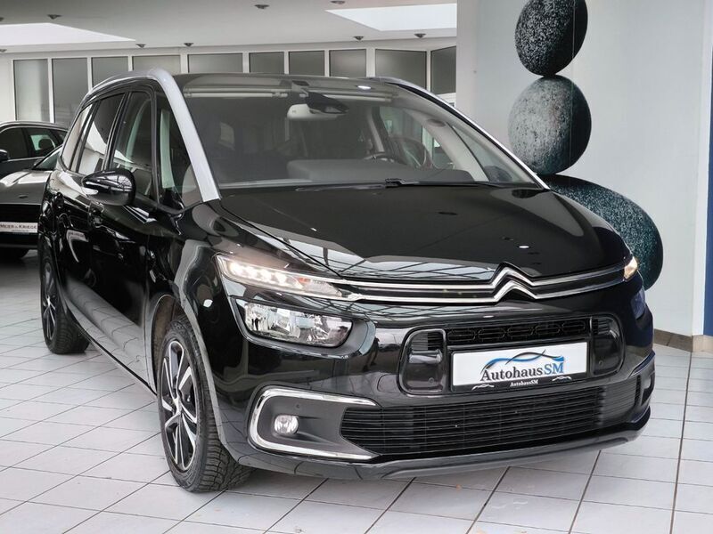 Schwarz Gebraucht 2021 Citroën Grand C4 Picasso Shine Van / Kleinbus | 17.980 € (Etwas zu teuer) - Bild 1/4