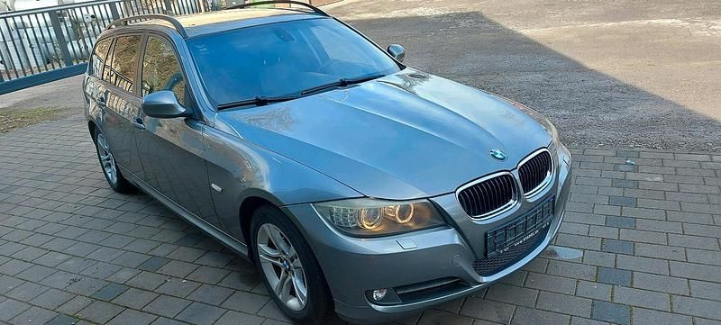 Gebraucht BMW 320 170 PS (125 kW) 2008 Grau Kombi