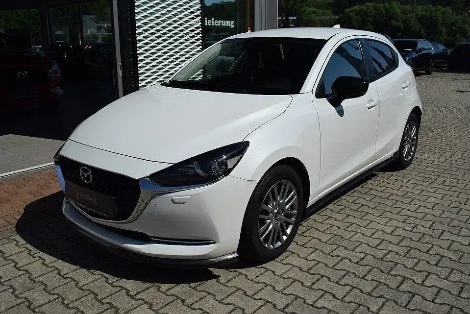 Gebraucht Mazda 2 Kizoku 90 PS (66 kW) 2020 Weiß Limousine