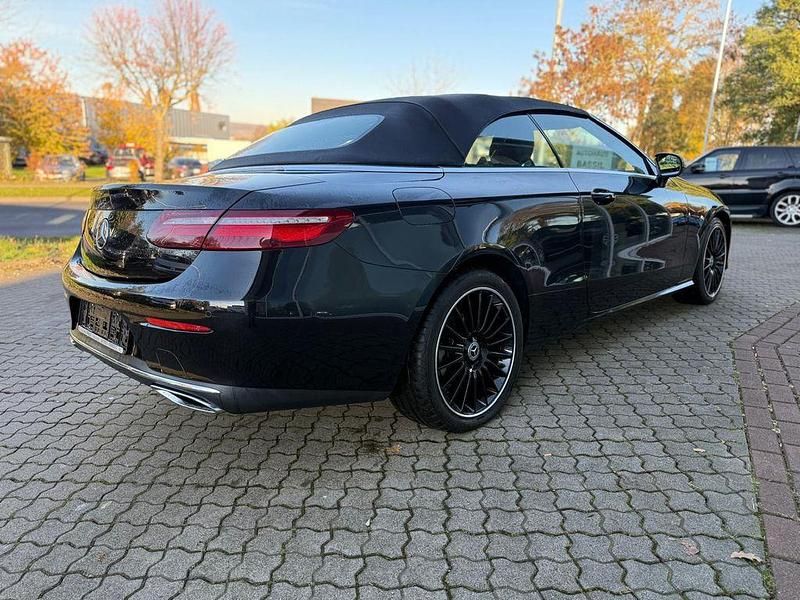 Second-hand Mercedes E200 184 CP (135 kW) 2017 Negru Cabrio
