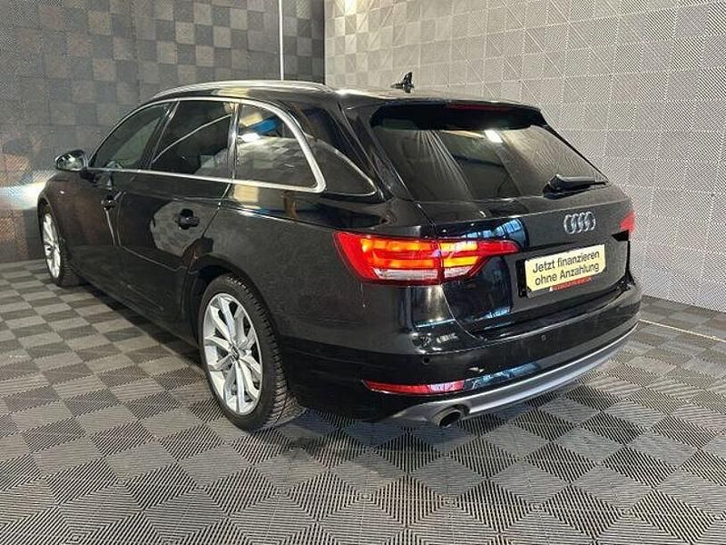 Gebraucht Audi A4 S-line plus 156 PS (114 kW) 2018 Schwarz Kombi