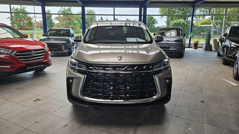 Neu DFSK Forthing 3 170 PS (125 kW) 2025 Beige SUV