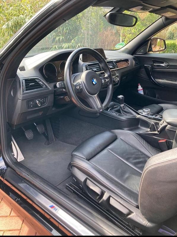 Gebraucht BMW 220 190 PS (139 kW) 2020 Schwarz Cabrio