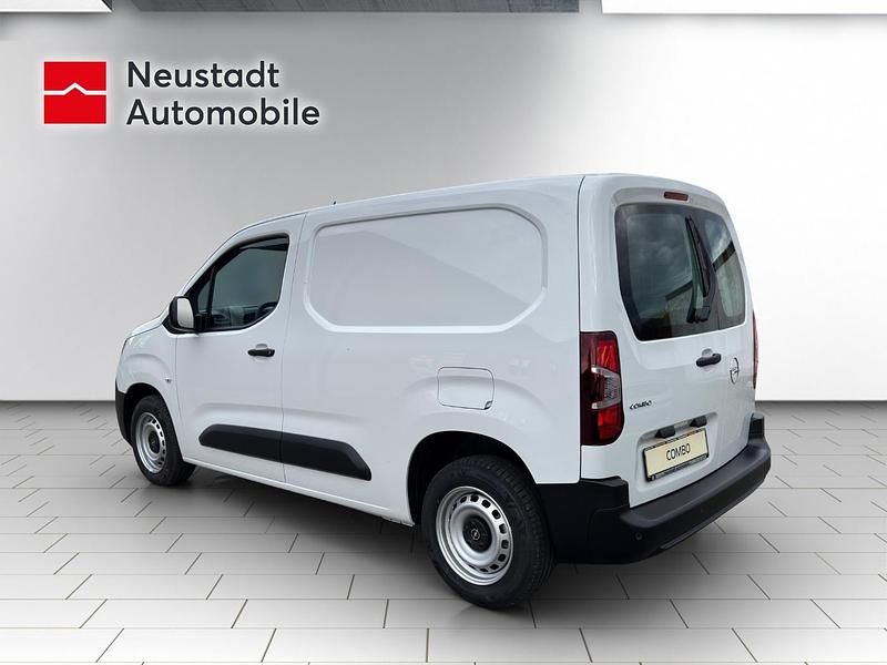 Gebraucht Opel Combo 102 PS (75 kW) 2025 False Van / Kleinbus