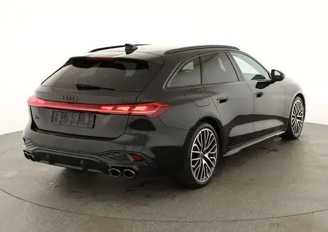 Nowe Audi S5 367 KM (269 kW) 2026 Czarny Kombi