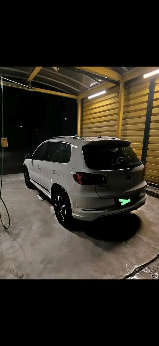Używany VW Tiguan 110 KM (80 kW) 2007 Biały SUV