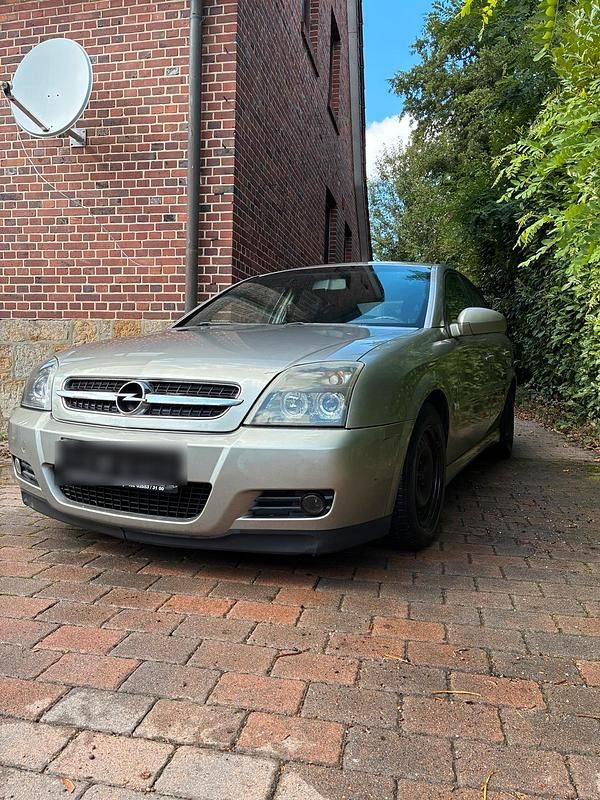 Grau Gebraucht 2003 Opel Vectra GTS Limousine | 1.000 € (Fairer Preis) - Bild 1/4