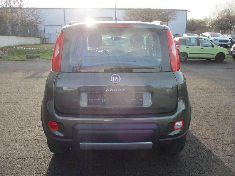 Gebraucht Fiat Panda Rock 86 PS (63 kW) 2013 Grün Kleinwagen
