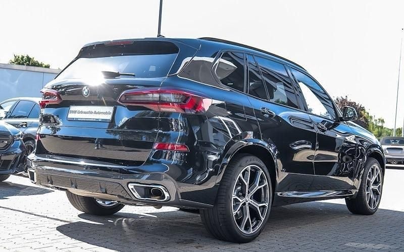 Gebraucht BMW X5 M Sport 352 PS (258 kW) 2021 Schwarz SUV
