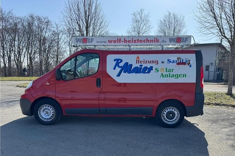 Gebraucht Renault Trafic 115 PS (84 kW) 2007 Weiß Van / Kleinbus