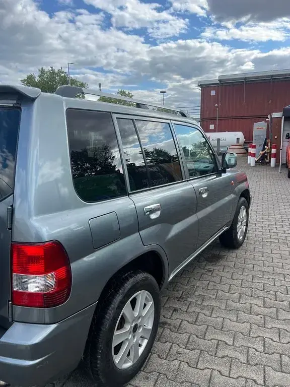 Gebraucht Mitsubishi Pajero Intense 129 PS (94 kW) 2005 Grau SUV