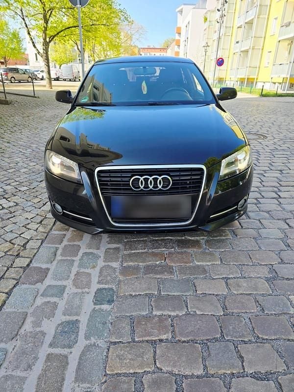 Usata Audi A3 140 CV (102 kW) 2012 Nero Utilitaria