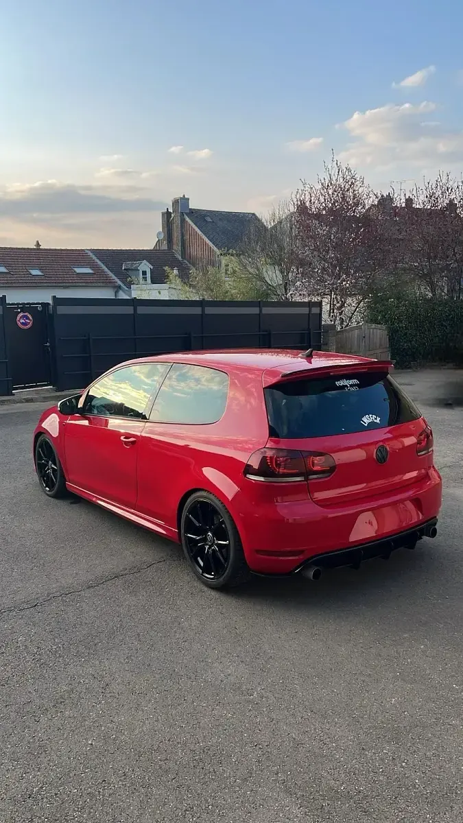 Gebraucht VW Golf VI GTI 211 PS (155 kW) 2011 Rot Coupé