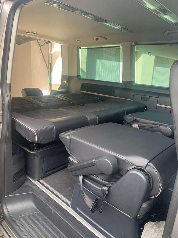 Gebraucht VW Multivan Edition 204 PS (150 kW) 2017 Beige Van