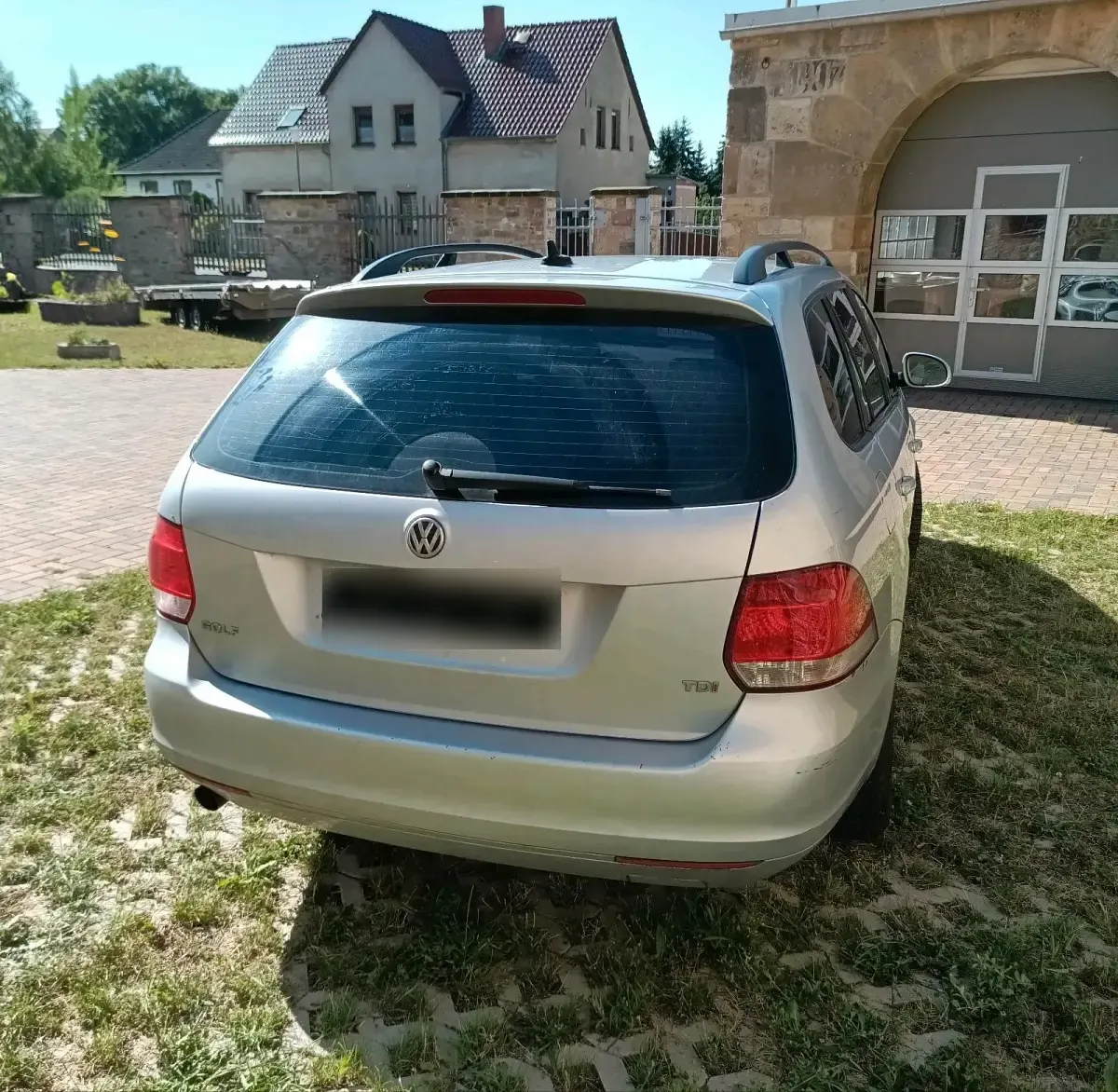 Gebraucht VW Golf VI 105 PS (77 kW) 2011 Silber Kleinwagen