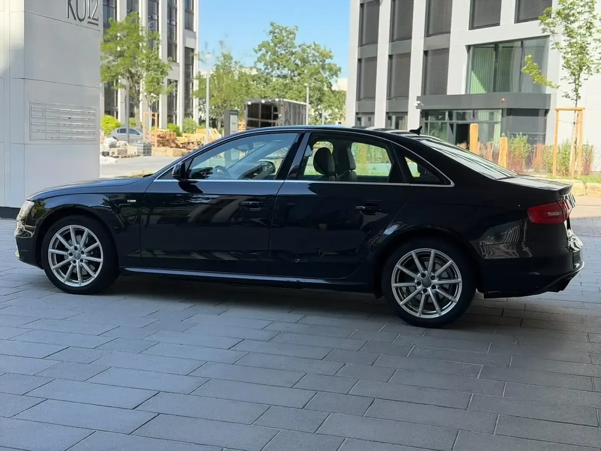 Gebraucht Audi A4 224 PS (164 kW) 2015 Schwarz Limousine