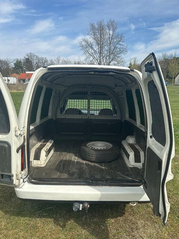 Second-hand VW Caddy 64 CP (47 kW) 2001 Alb Monovolum