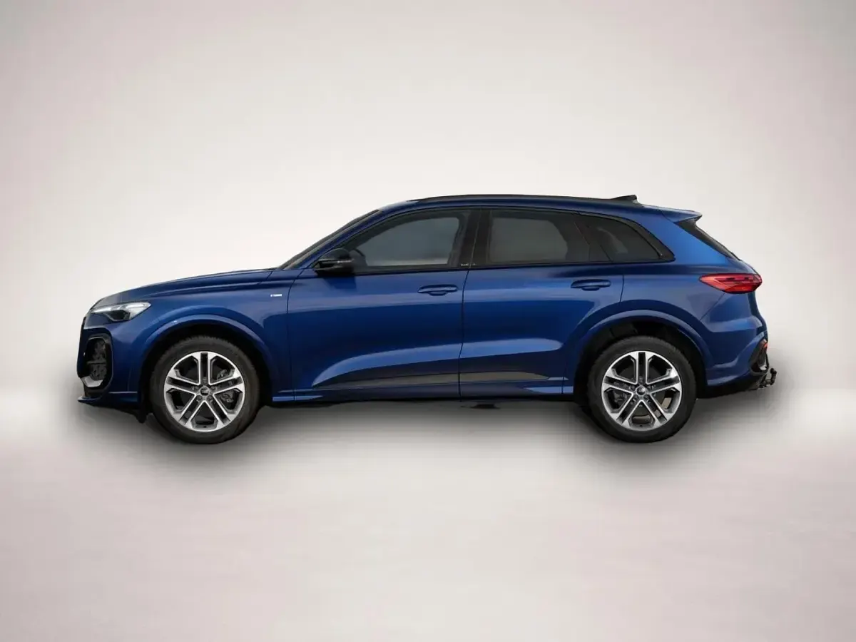 Gebraucht Audi Q5 S-Line 204 PS (150 kW) 2026 Manufacturer SUV