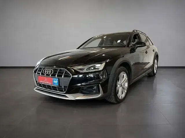 Gebraucht Audi A4 Allroad 204 PS (150 kW) 2022 Mythosschwarz metallic Kombi