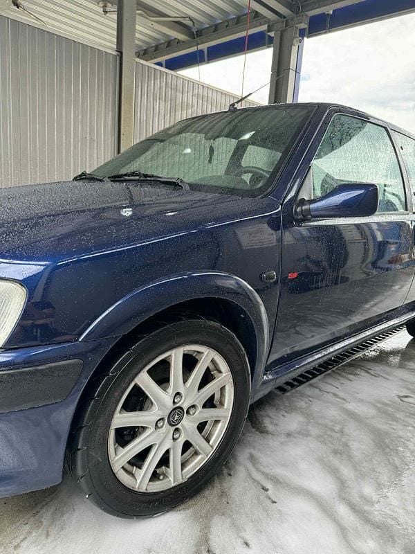 Blau Gebraucht 1998 Peugeot 106 GTi Kleinwagen | 7.000 € - Bild 1/4