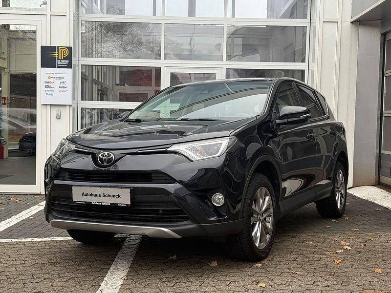 Schwarz Gebraucht 2017 Toyota RAV4 SUV | 16.990 € (Teuer) - Bild 1/4