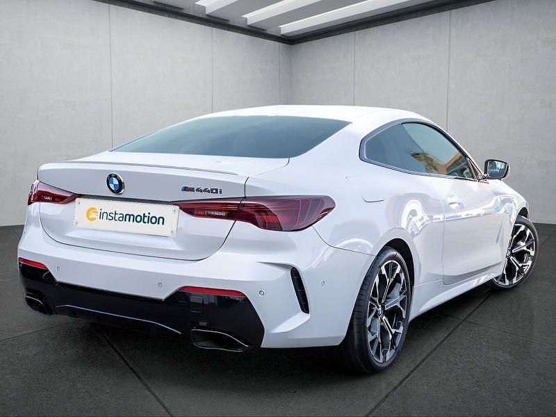 Gebraucht BMW 440 374 PS (275 kW) 2025 Weiß Coupé