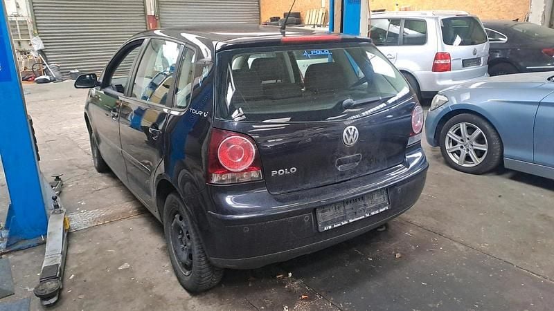 Gebraucht VW Polo 60 PS (44 kW) 2007 Schwarz Kleinwagen
