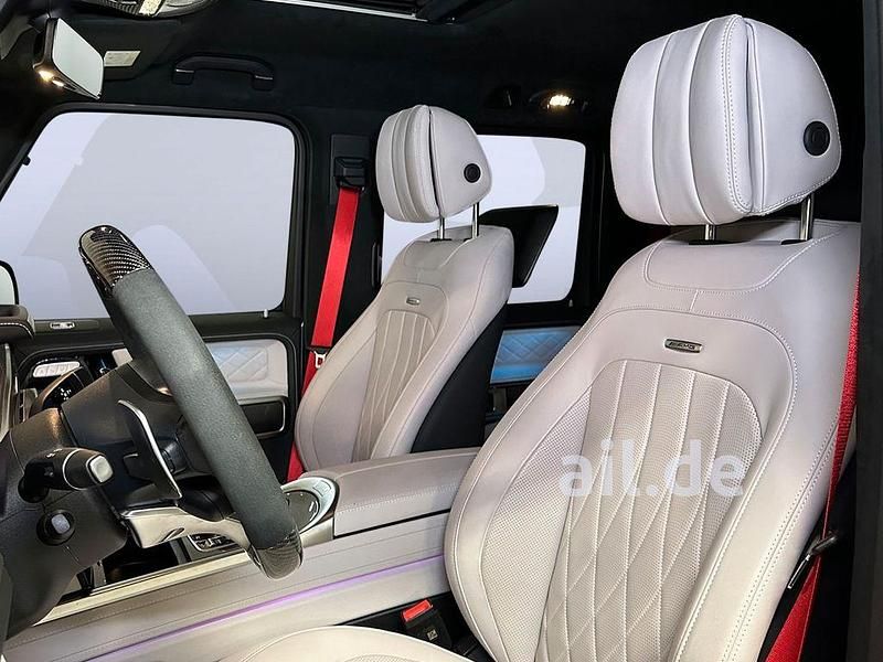 Gebraucht Mercedes G63 AMG AMG 585 PS (430 kW) 2023 Designo platin magno SUV