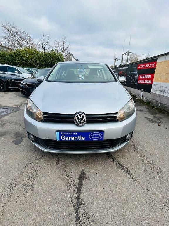 Gebraucht VW Golf VI Trendline 80 PS (58 kW) 2011 Silber Kleinwagen