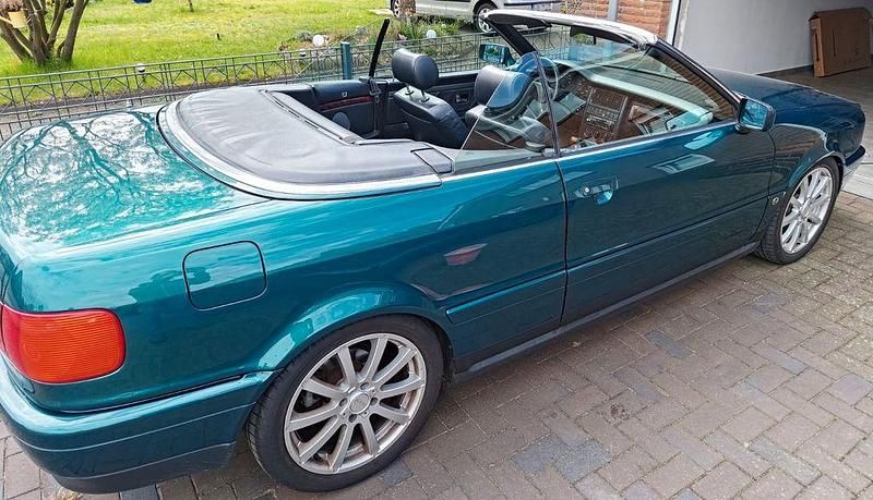 Gebraucht Audi Cabriolet Basis 135 PS (99 kW) 1992 Grün Cabrio