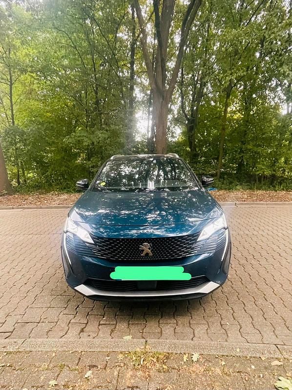 Andere farben Gebraucht 2022 Peugeot 5008 GTi Van / Kleinbus | 17.650 € (Superpreis) - Bild 1/4