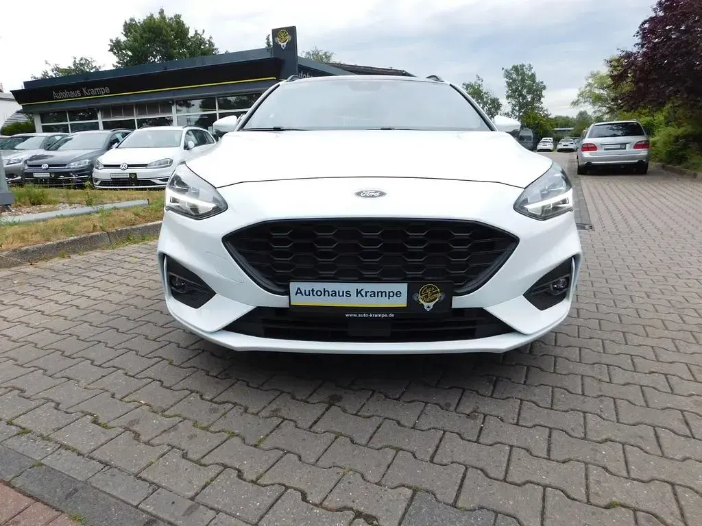 Gebraucht Ford Focus ST-Line 120 PS (88 kW) 2019 Weiß Limousine