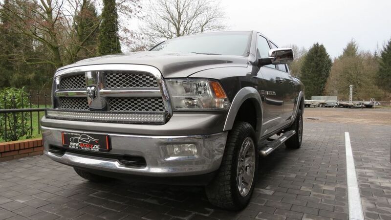 Grau Gebraucht 2013 Dodge Ram Abholung | 26.890 € (Superpreis) - Bild 1/4