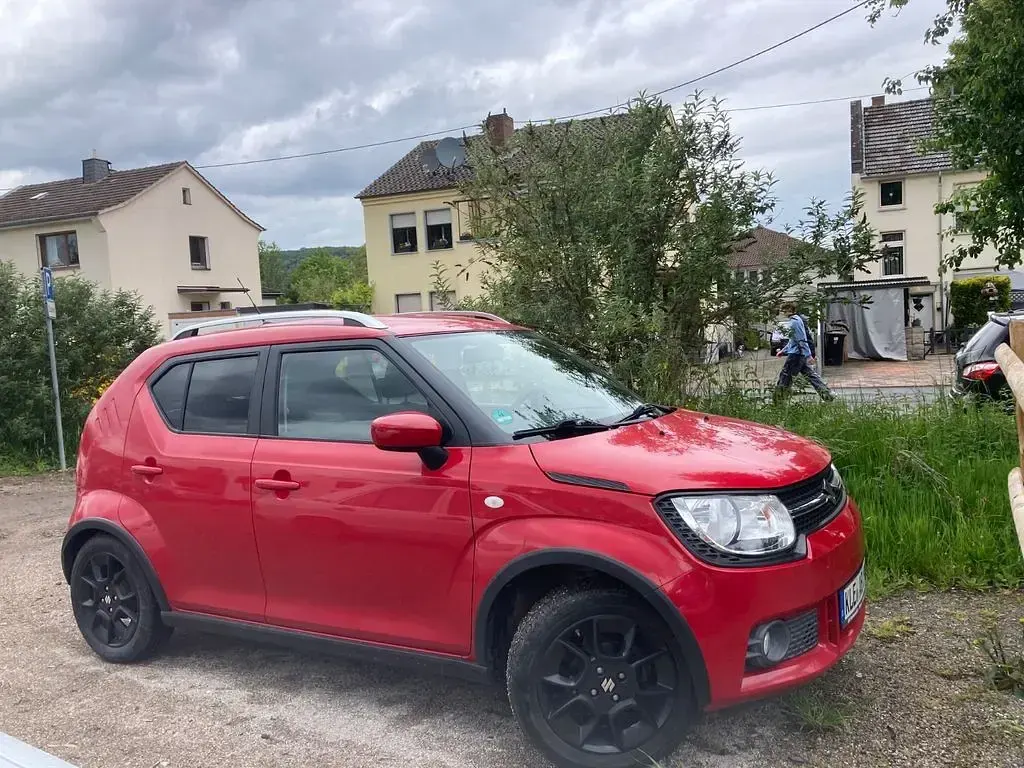 Gebraucht Suzuki Ignis Comfort 90 PS (66 kW) 2019 Rot SUV