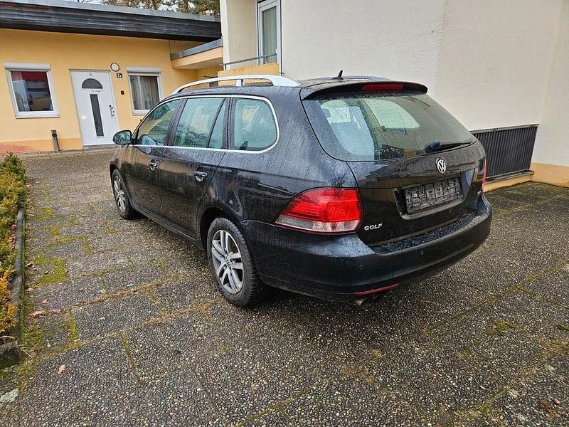 Gebraucht VW Golf VI 122 PS (89 kW) 2010 Schwarz Kleinwagen