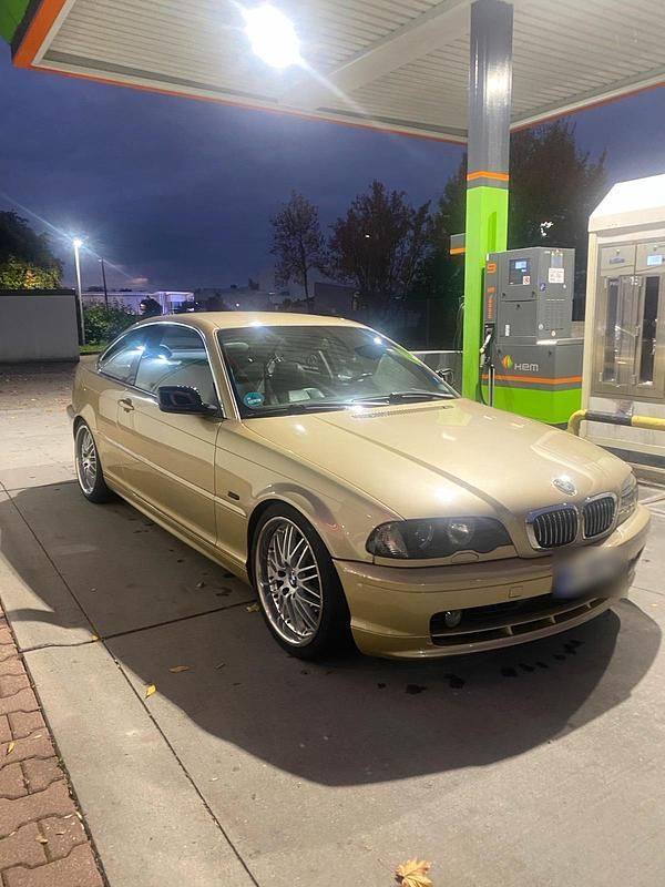 Gebraucht BMW 323 170 PS (125 kW) 1999 Gold Coupé