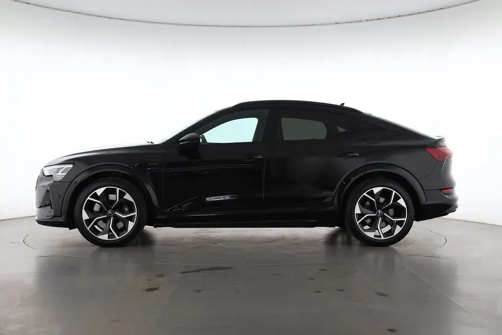 Gebraucht Audi e-tron S-Line 369 kW (503 PS) 2022 Mythosschwarz SUV