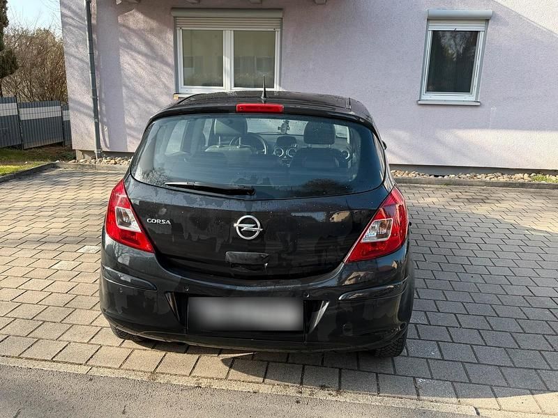 Gebraucht Opel Corsa 84 PS (61 kW) 2014 Kleinwagen