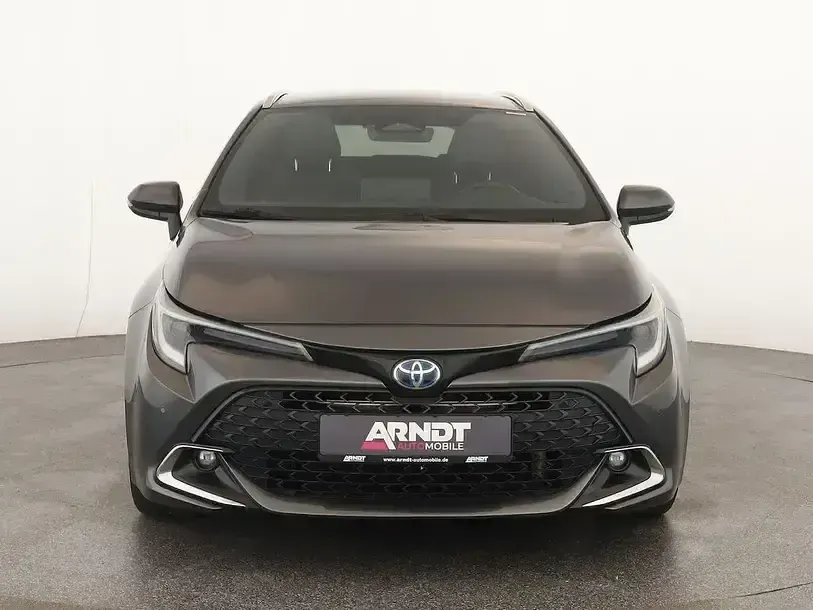 Gebraucht Toyota Corolla Team 140 PS (102 kW) 2024 Marlingrau Kombi