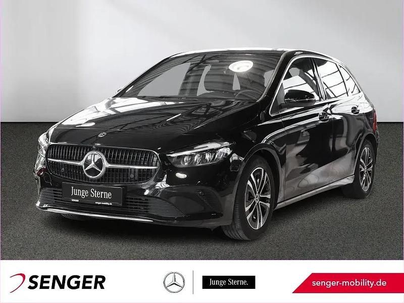 Schwarz Gebraucht 2024 Mercedes B180 Progressive Van / Kleinbus | 32.290 € (Fairer Preis) - Bild 1/1