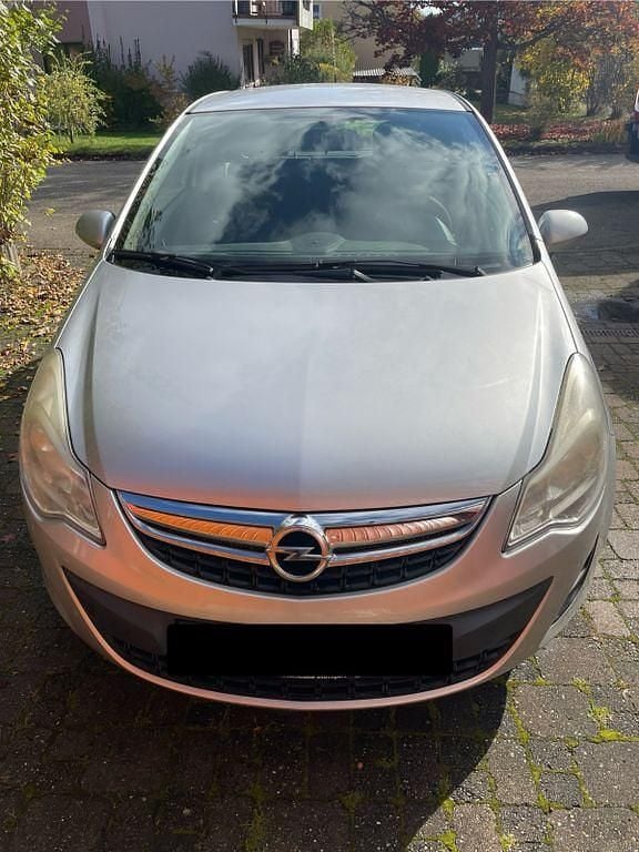 Silber Gebraucht 2011 Opel Corsa Kleinwagen | 2.000 € (Fairer Preis) - Bild 1/4