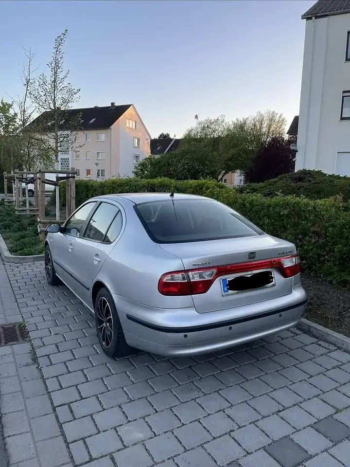 Gebraucht Seat Toledo Stella 105 PS (77 kW) 2004 Grau Limousine