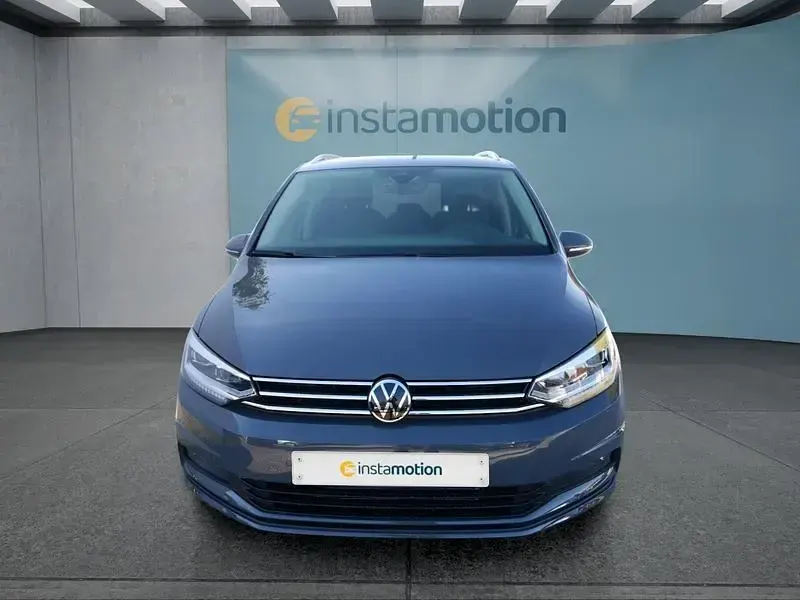 Neu VW Touran 150 PS (110 kW) 2025 Grau Van / Kleinbus