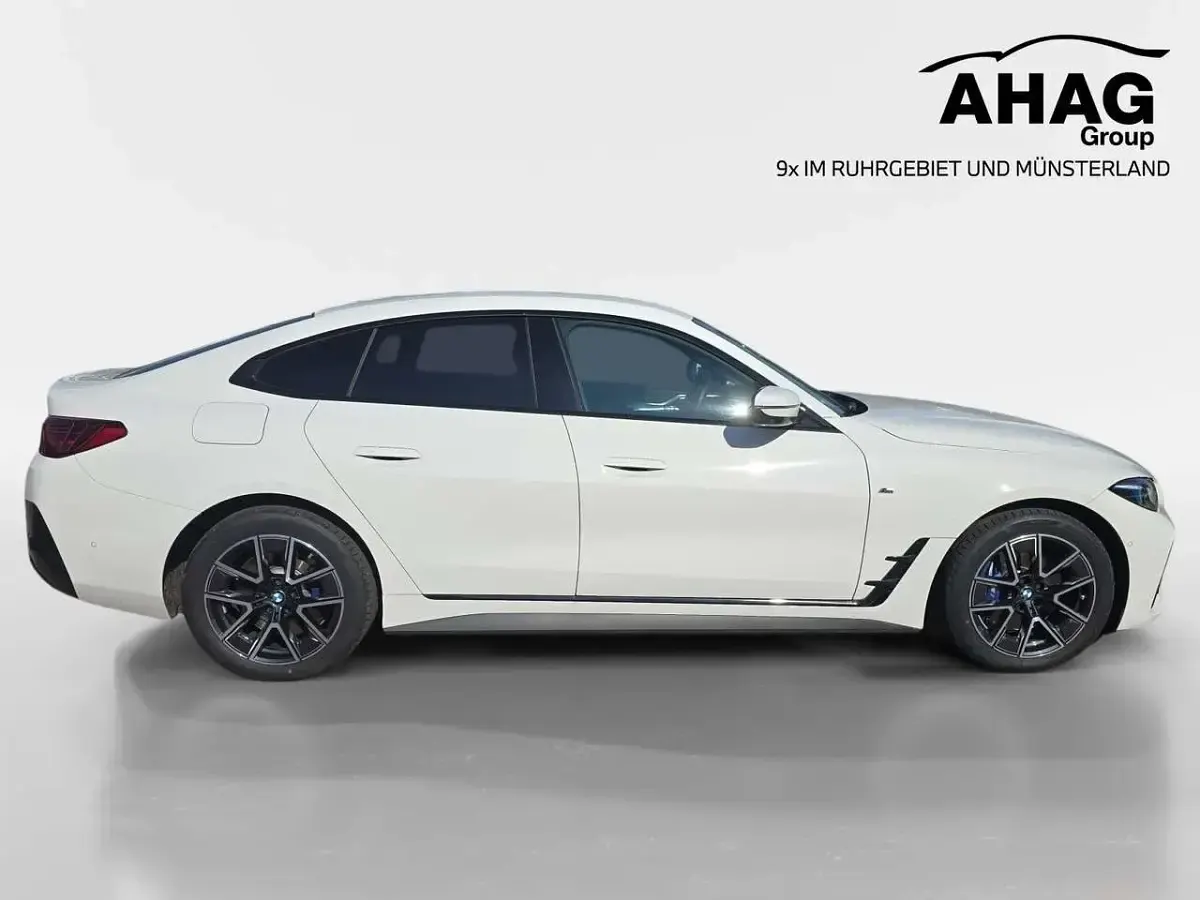 Gebraucht BMW i4 M Sport 294 kW (401 PS) 2025 Alpinweiß uni Limousine