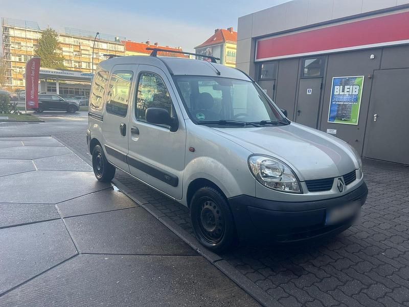 Gebraucht Renault Kangoo 95 PS (69 kW) 2004 Silber Van / Kleinbus
