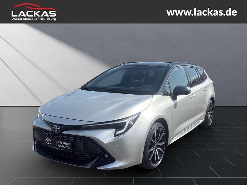 1j6)/ black mica (209) (silber Neu 2025 Toyota Corolla Sport Kombi | 35.990 € - Bild 1/4