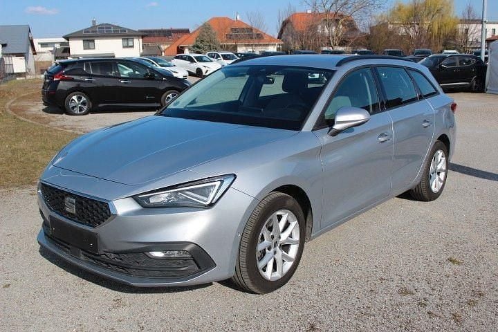 Gebraucht Seat Leon Style 150 PS (110 kW) 2022 Grau Limousine