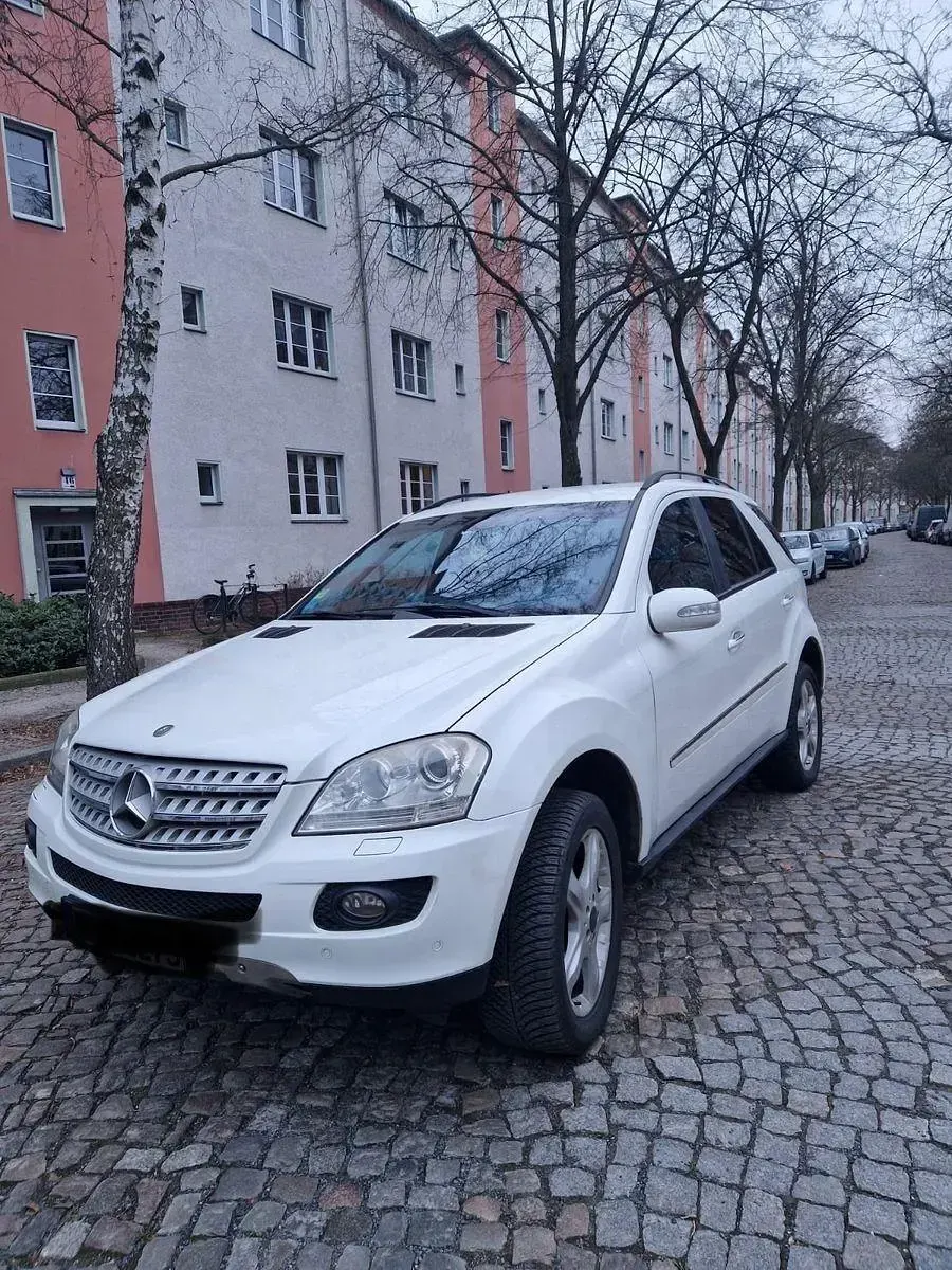 Gebraucht Mercedes ML280 190 PS (139 kW) 2008 Weiß SUV