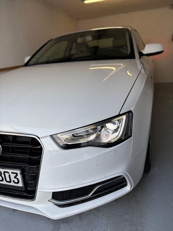 Gebraucht Audi A5 Sport 220 PS (161 kW) 2014 Weiß Coupé